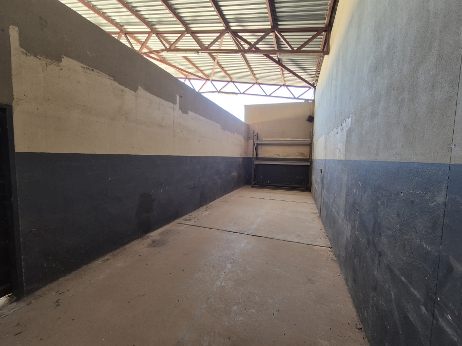 Commercial Property for Sale in Klerksdorp Industrial North West